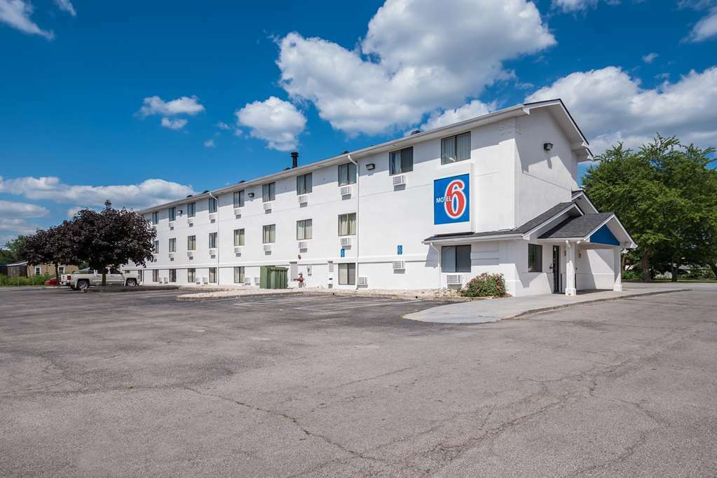 Red Roof Inn Финдли Екстериор снимка